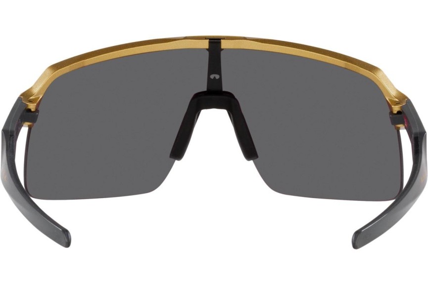 Solglasögon Oakley Sutro Lite Patrick Mahomes II Collection OO9463-47 Enkel Lins | Shield Guld