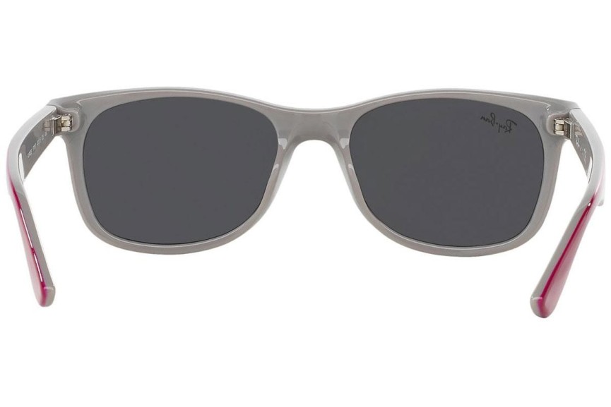 Solglasögon Ray-Ban Junior New Wayfarer Junior RJ9052S 177/87 Fyrkantig Röd