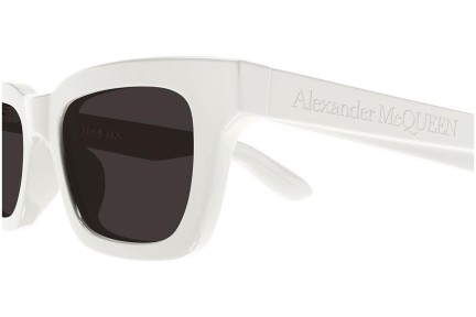 Solglasögon Alexander McQueen AM0392S 005 Rektangulära Vit