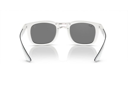 Solglasögon Ray-Ban RB8362M F6956G Fyrkantig Vit